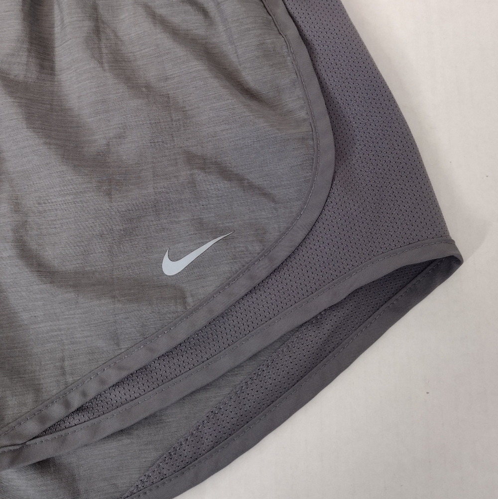 Nike Women's Elastic Waist High Rise Training Running Workout Athletic Shorts - Picture 9 of 14
